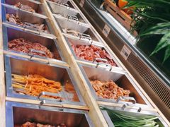 -金滏山烤肉·海鲜·火锅自助餐厅(襄阳万达店)