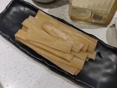 -牛村来人潮汕牛肉火锅(西单店)