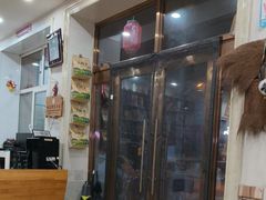 -粘豆包柴火铁锅炖