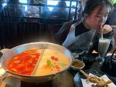 -湊湊火锅·茶憩(新中关购物中心店)