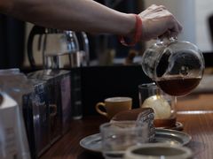 -Be Lived Cafe比例咖啡(摩天轮店)