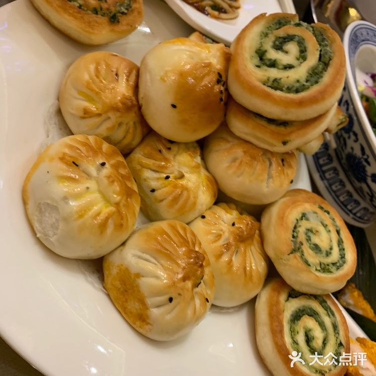 参加了宁夏固原的婚礼吃了不一样的酒席婚礼开始前怕宾客饿着