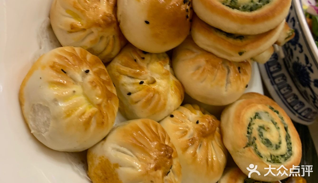 参加了宁夏固原的婚礼吃了不一样的酒席婚礼开始前怕宾客饿着