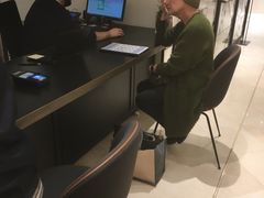 -乐蓬马歇百货公司(Rive Gauche)