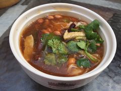 -海口骑楼小吃街