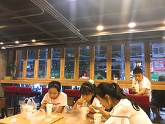 大堂-放哈·甜醅子奶茶创造者(正宁路店)