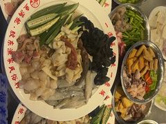 -鱼满舱·鲜活海鲜·正宗鲁菜