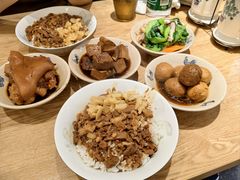 -红猪卤肉饭(大西洋美食城店)