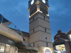 -王府井奥莱临潼小镇(临潼店)