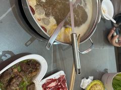 -官塘陈记鱼生·潮汕砂锅粥·牛肉火锅(潮枫路总店)