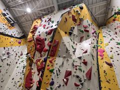 -问山MountQuest攀岩馆