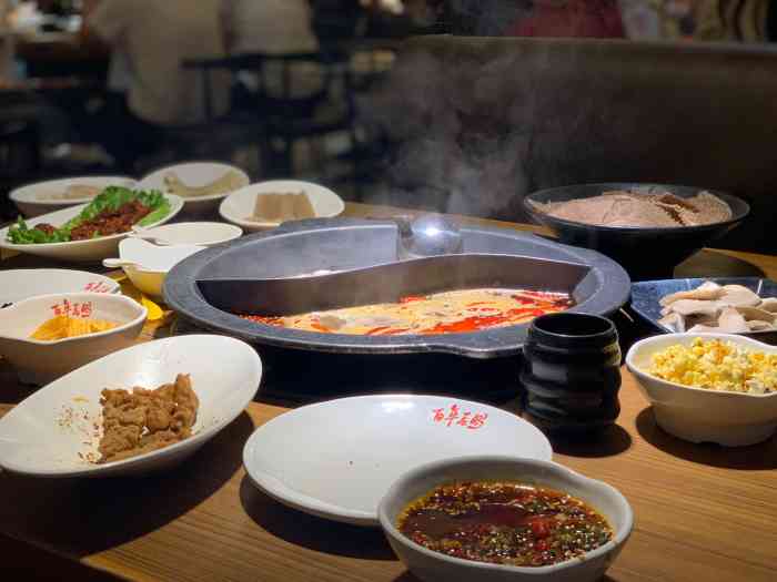 百年老妈火锅玉凤路店