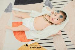 -憨大叔摄影馆80店连锁(诸暨店)