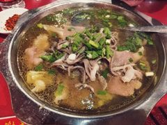 -谢老五跷脚牛肉·非遗传承店