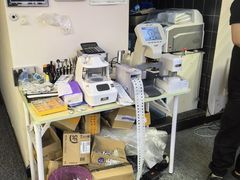 -优医视平价眼镜超市蔡司依视路折扣(小马厂店)
