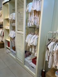 点击看大图 -爱亲母婴生活馆(融创茂店)