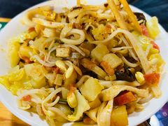 -王菊美食街·王菊面馆(总店)