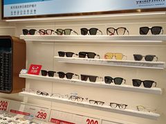 -荣视医眼镜(老车站店)