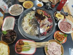 -谭记重庆老火锅(总店)