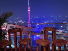 -广州柏悦酒店·悦吧·顶楼露天酒吧