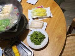 -茸梅路右拐龙虾-农家菜(松江店)