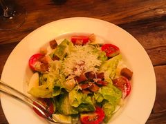 -SISTERS BAR RESTAURANT川意酒馆(嘉善老市H楼店)