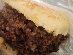 -老西关黄老太牛肉烧饼