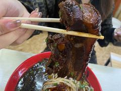 -小龙大肉面馆