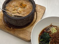 -品海楼·大连海胆锅贴馆(东港店)