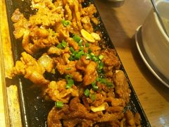 炉火烤五花肉-吕氏疙瘩汤·海鲜新鲁菜(凯德mall新都心店)
