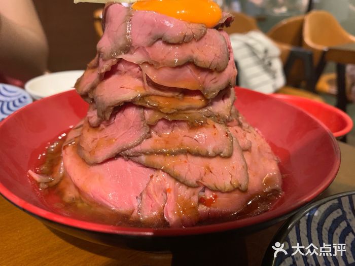 魔丼屋(日月光店)魔王慢烧牛肉丼图片