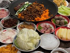 -沸炉重庆老火锅(军事博物馆店)