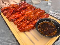 -肥肥虾庄·金牌油焖大虾(东湖欢乐谷店)