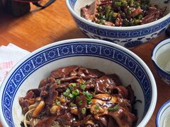 -沪西老弄堂面馆(定西路店)