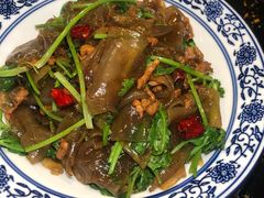 香菜肉丝粉皮-大众酸菜鱼(梨花巷总店)