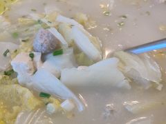 -鸿亨泰杂鱼馆(港馨家园店)