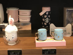 -星巴克(恒隆广场店)