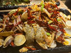 -吞鱼兽麻辣烤鱼(万达店)