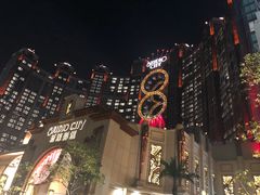 -影汇之星8字形摩天轮
