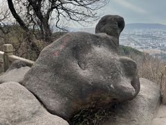 -灵岩山风景区
