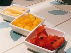 水果-南城十里潮汕鲜牛火锅·鲜虾生滚粥(融汇老商埠店)
