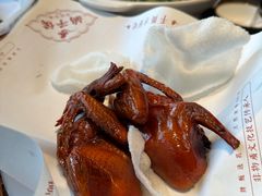 -鸽子侯·家宴·平价海鲜(绿地店)
