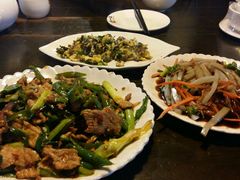 -民食香·腊排骨野生菌美食(木府店)