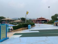 -汤山欢乐水世界