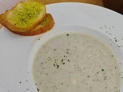 蘑菇汤-LUCCA卢卡西班牙海鲜饭(远洋广场店)