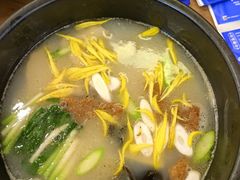 -桥香园云南过桥米线(红龙井店)