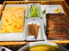 招牌烙饼卷带鱼-北平食府·北京烤鸭(北京西站六里桥店)