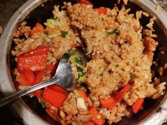 当红小炒肉石锅饭-新白鹿餐厅(金鹰新街口店)