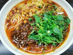 -耙豌豆重庆小面
