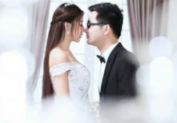 -拾年·定制婚纱摄影